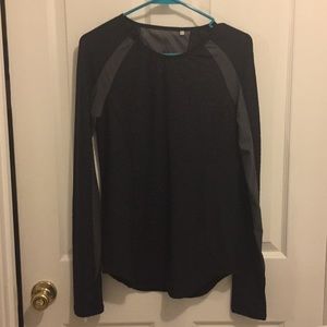 Pearl Izumi long sleeve running shirt
